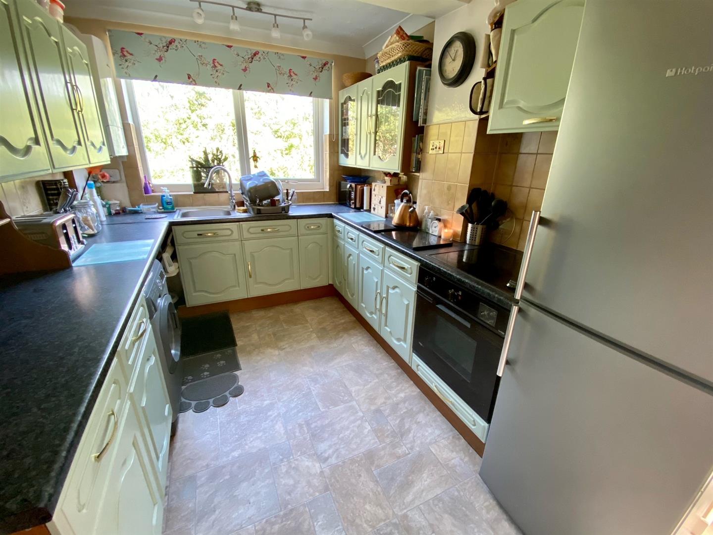 Henshaw Place, Ilkeston Robert Ellis Estate Agents